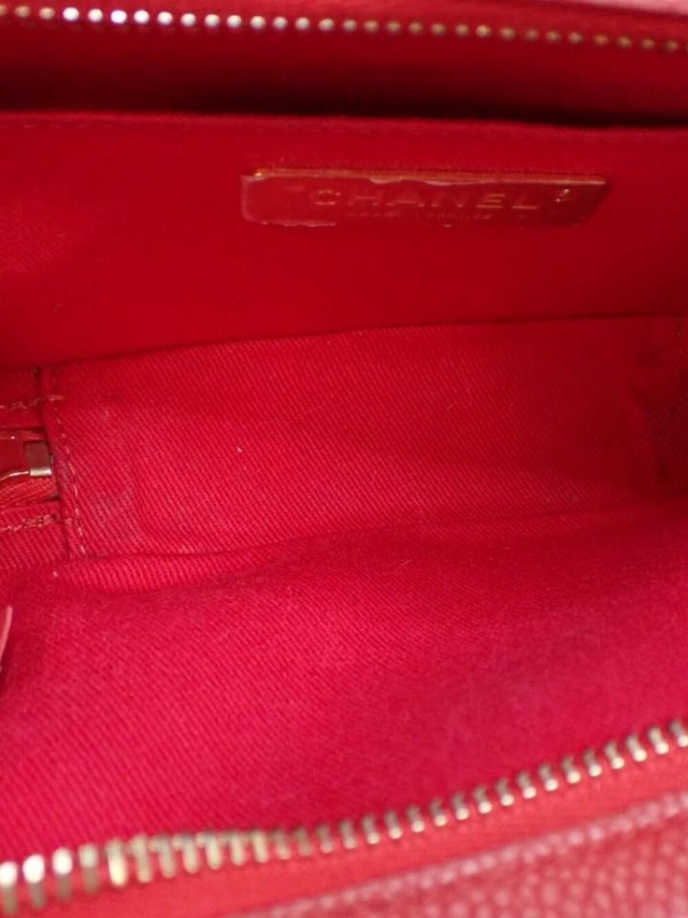 Chanel Red Caviar Waist Bag 27-Series - Picture 5 of 8